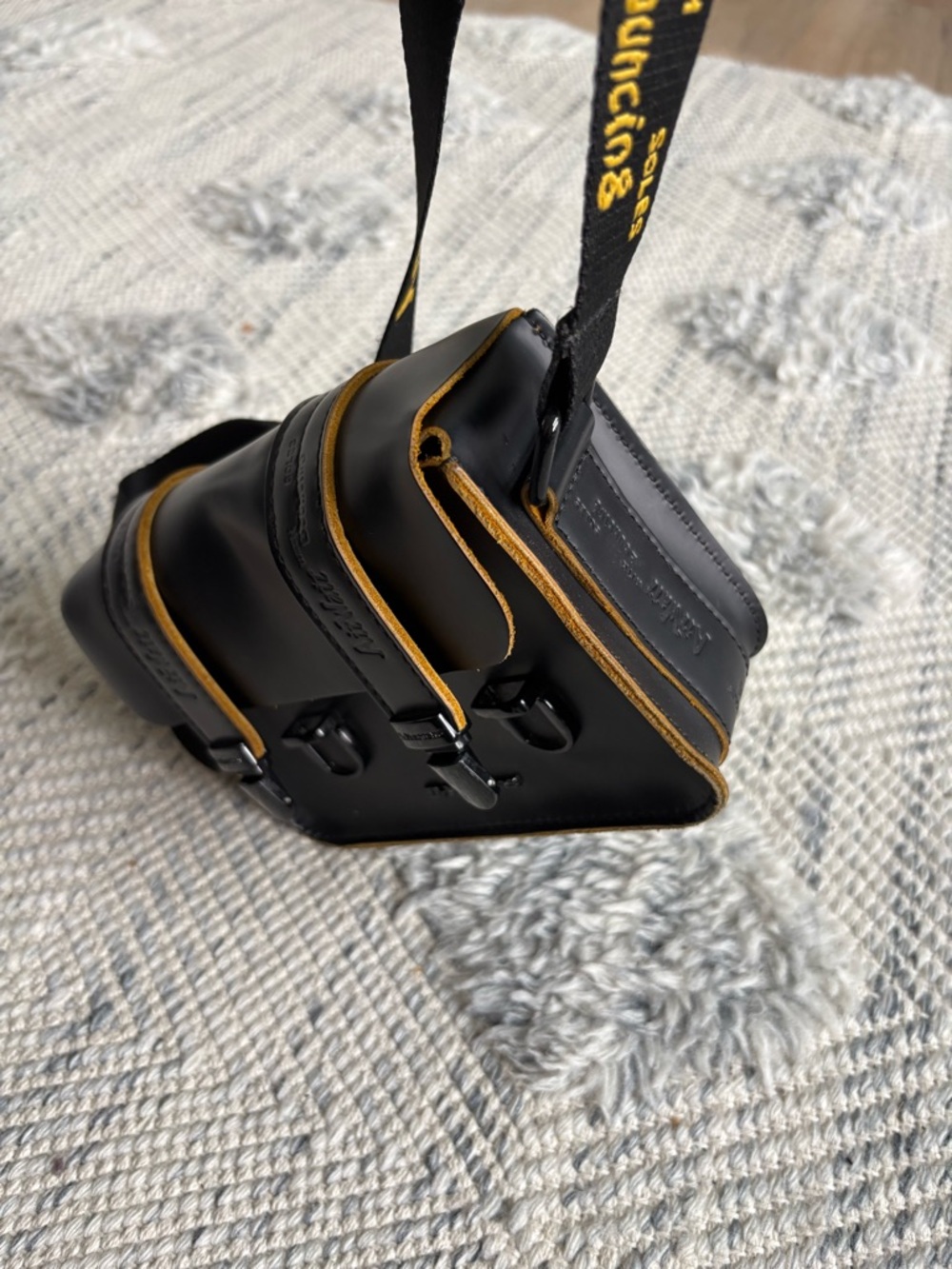 Dr. Martens - Picture 3 of 10